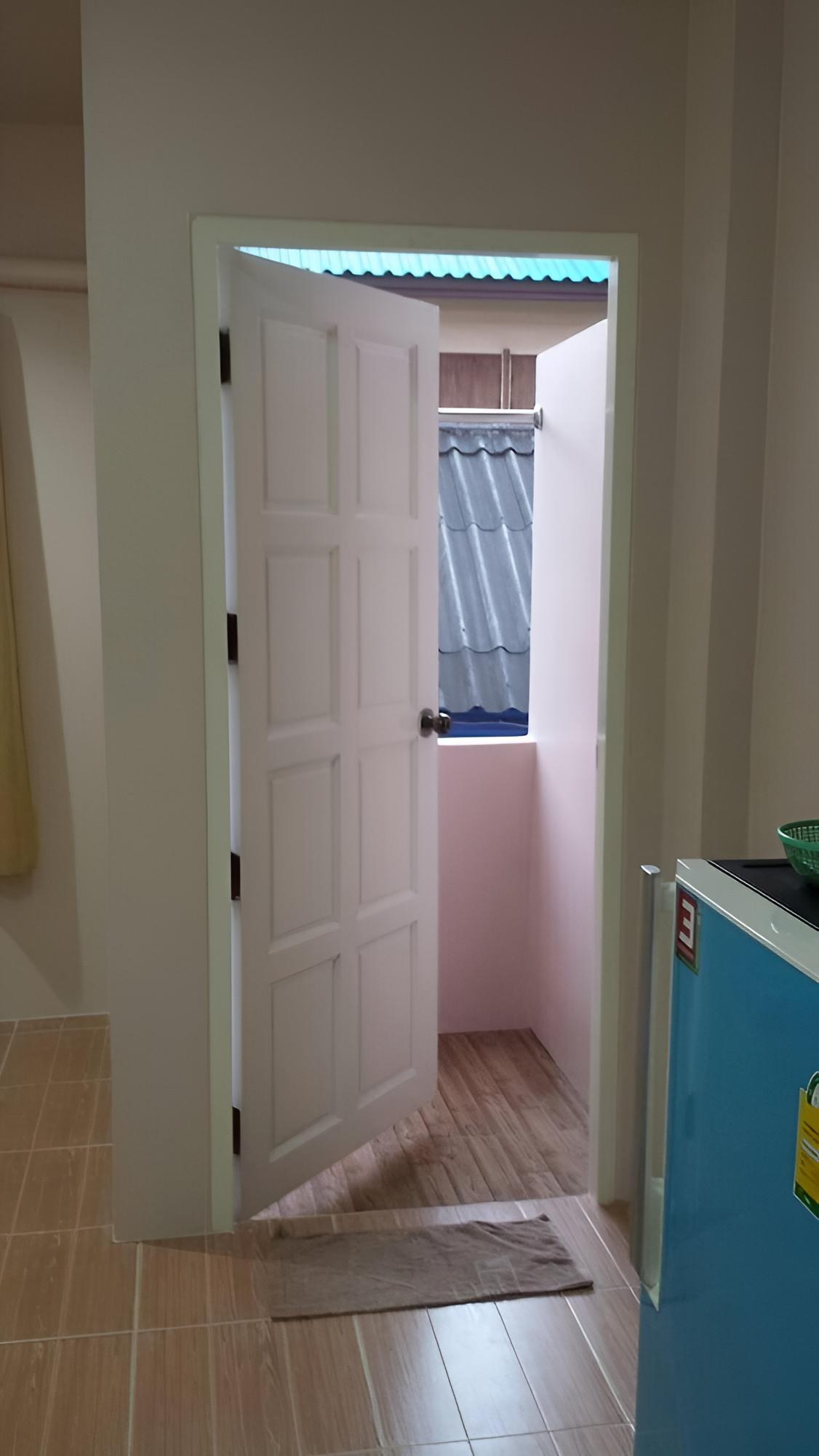 Sairee Center Guesthouse