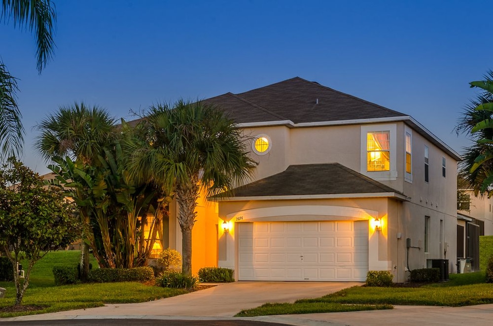 Ov1138 - Emerald Island - 7 Bed 4.5 Baths Villa - Image 1