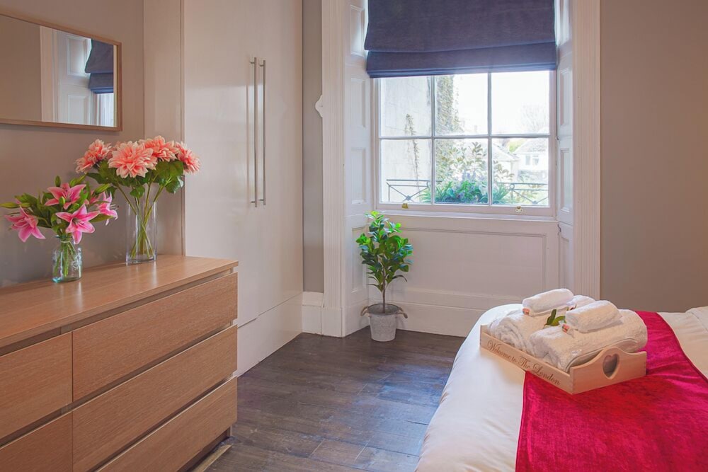 Stylish Grade II Apartment - The London view 3