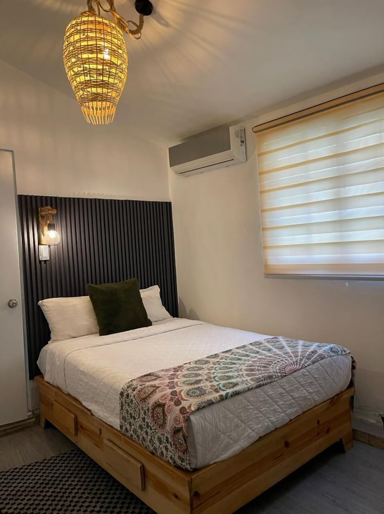 S27 Backpackers view 5