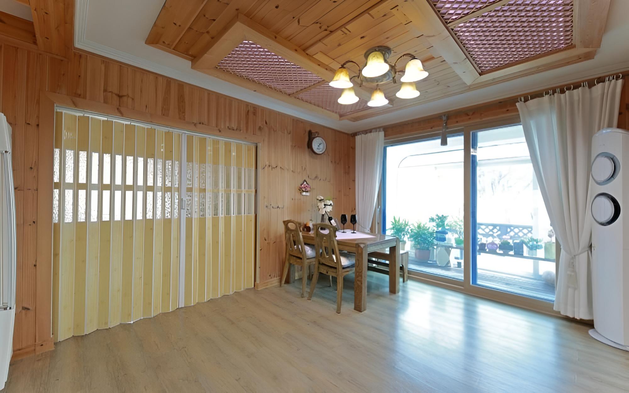 Gyeongju Full Garden Pension