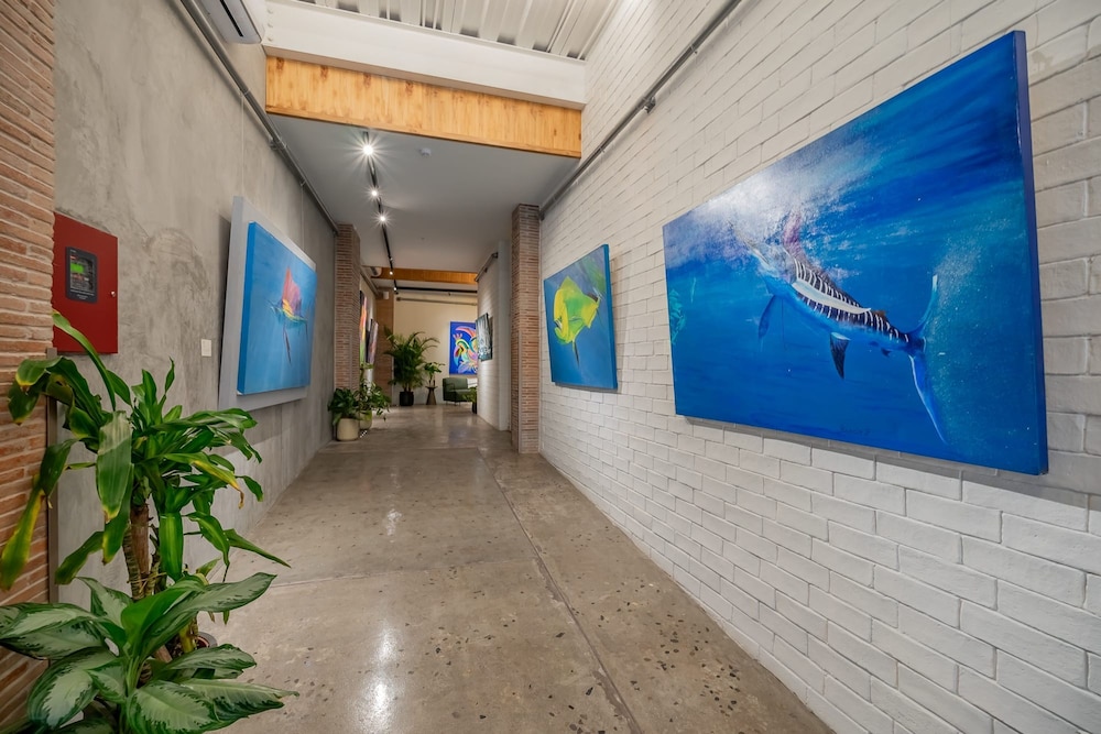 w Majestic 1BR w Fantastic Deco in Casco View