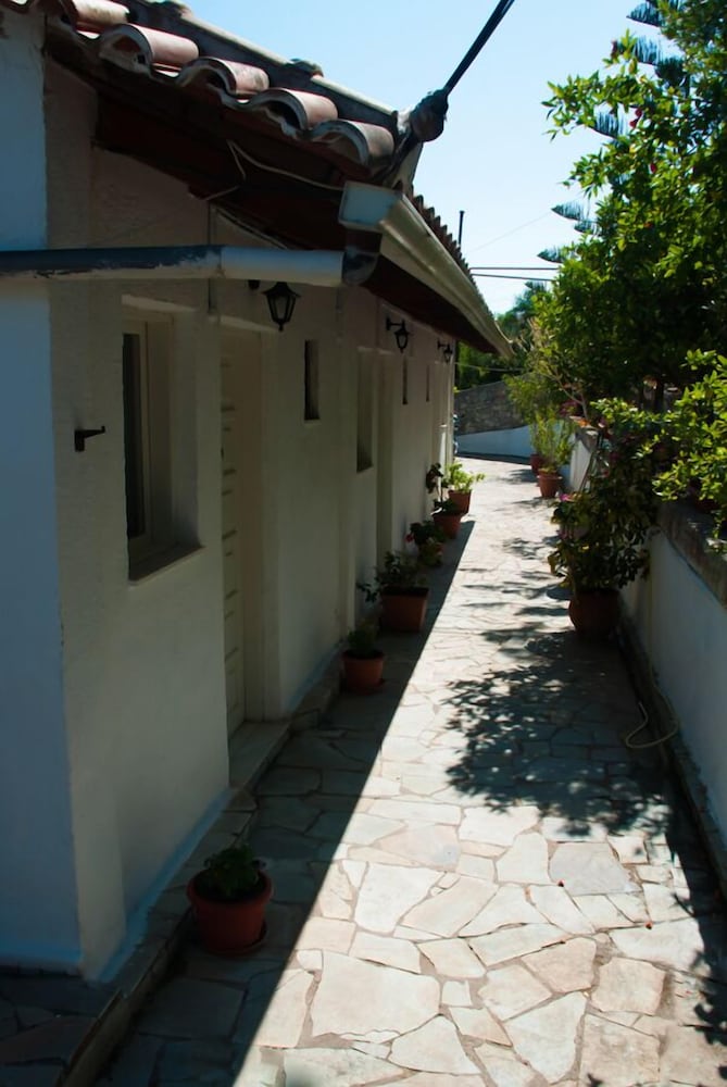 Angela Studios Paxos