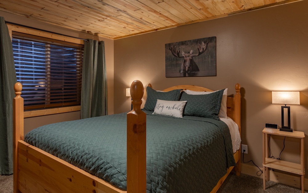 Black Bear Lodge