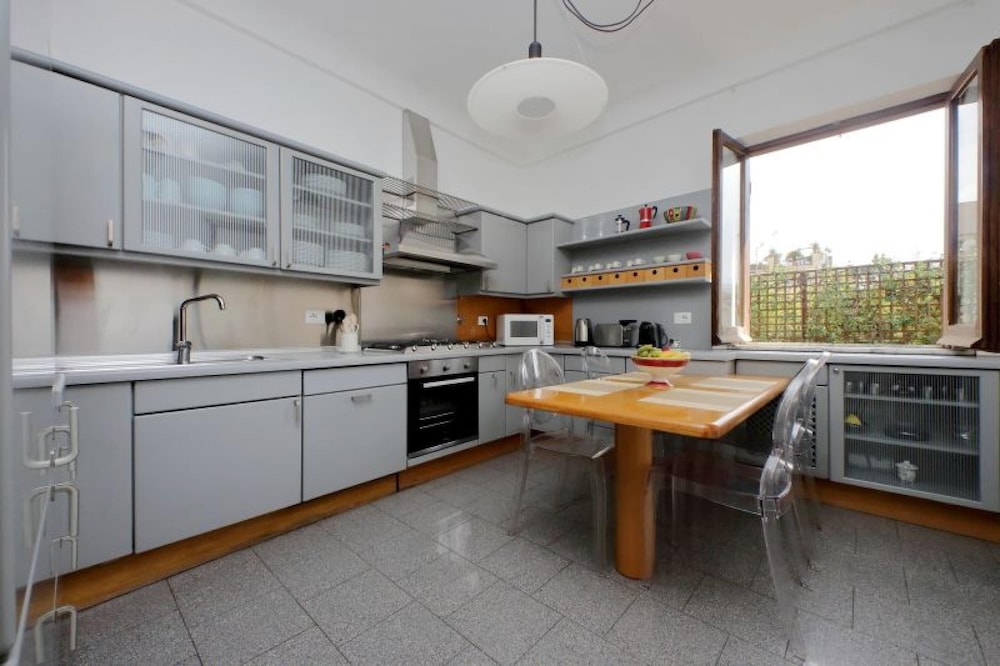 New La Colombaia a Perfect Spacious Rome Penthouse Just Steps From the Spanish Steps