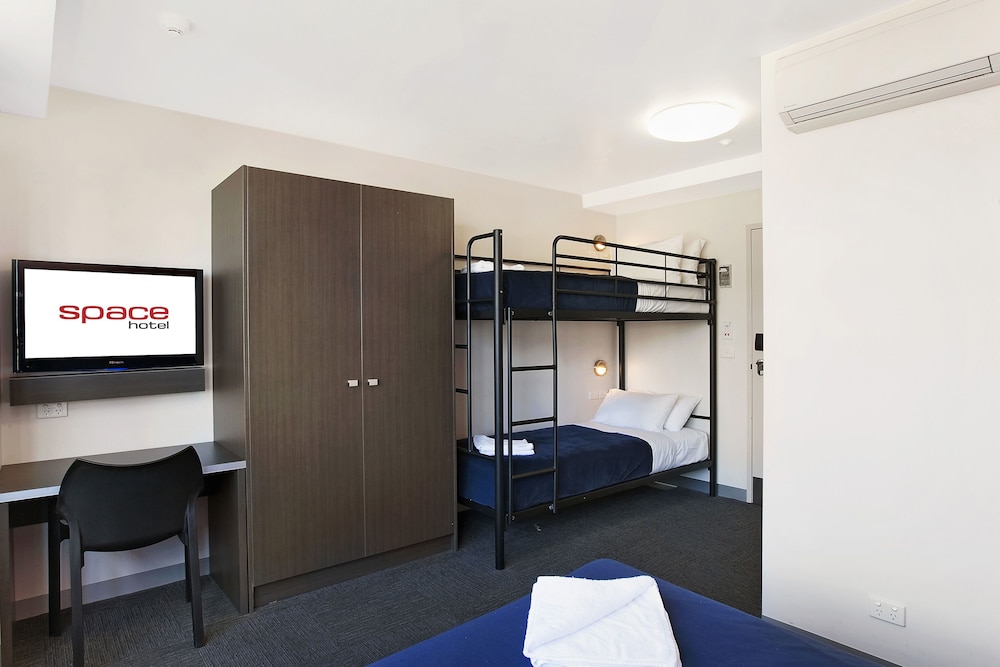 Space Hotel - Hostel view 5