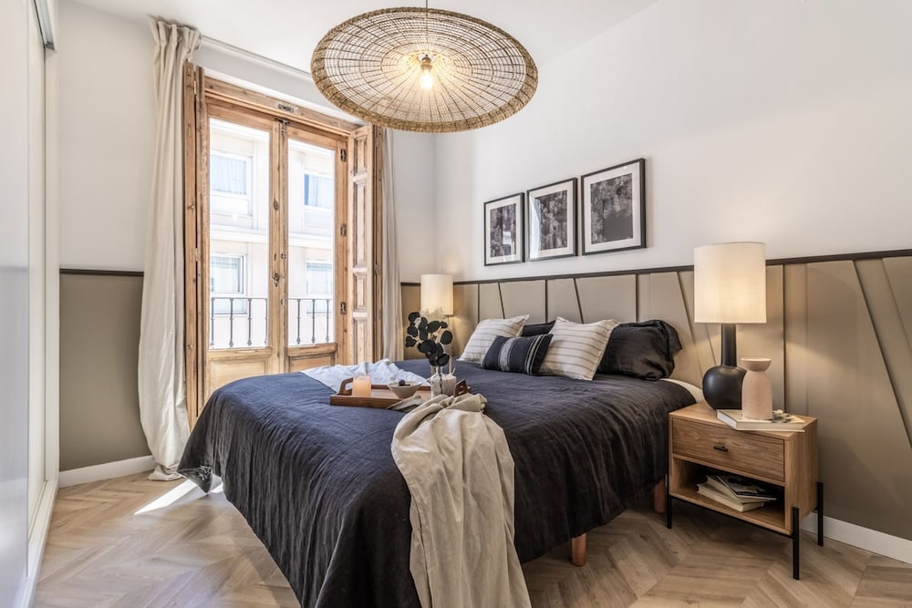 Eriste - 2 Bedrooms in Malasa a