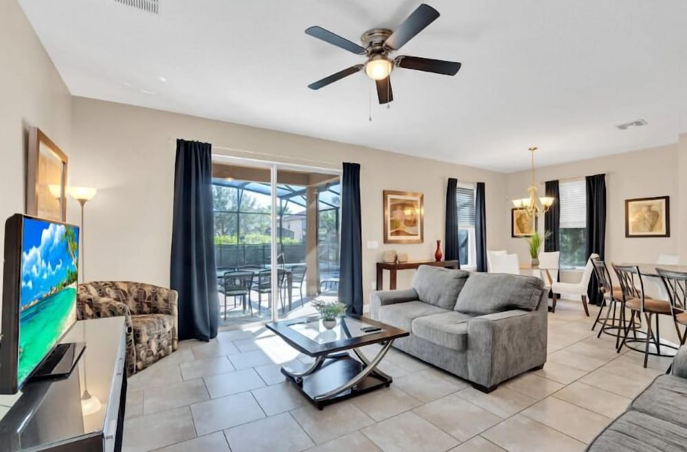 Solterra 6Br Villa W/ Pool, Spa, Game & Theater