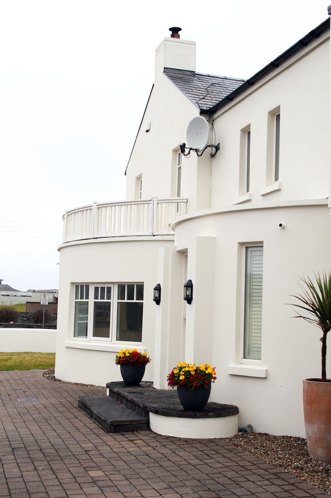 Luxury 4 Bedroomed Lodge