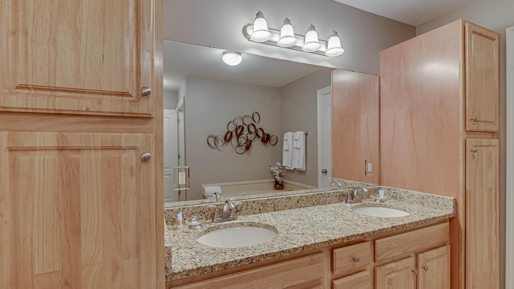 The Oasis at Orange Beach #2110 by Southern Vacation Rentals