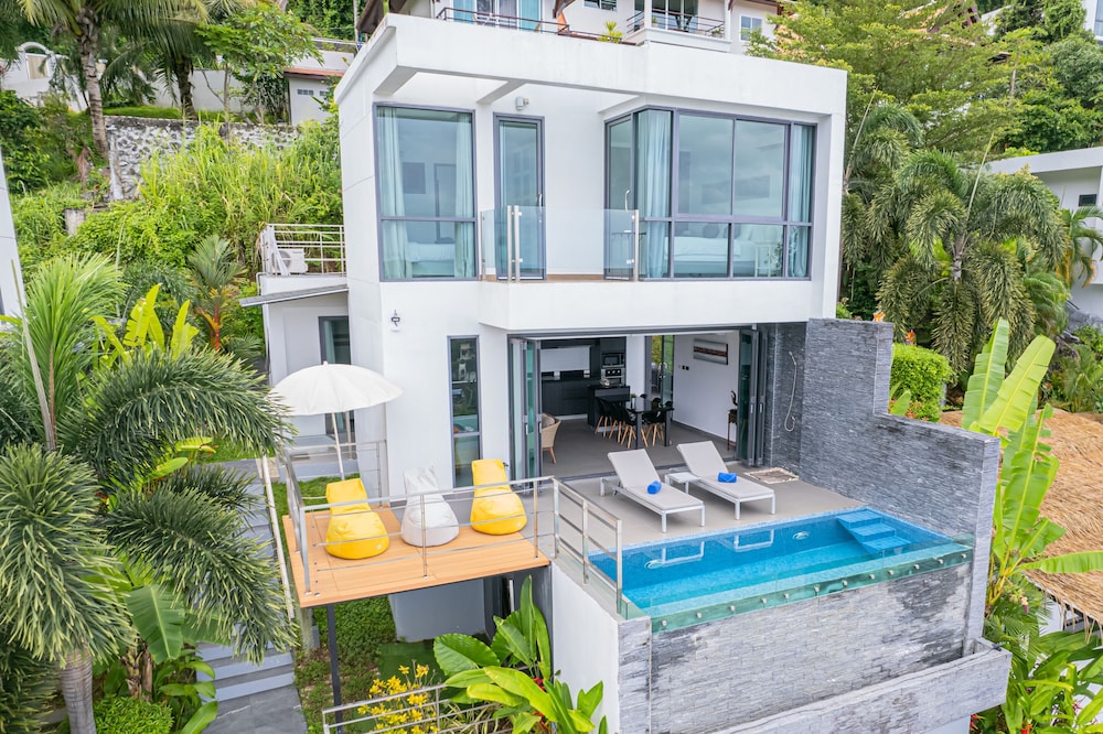 Baan Saint Tropez Villas Kata Beach