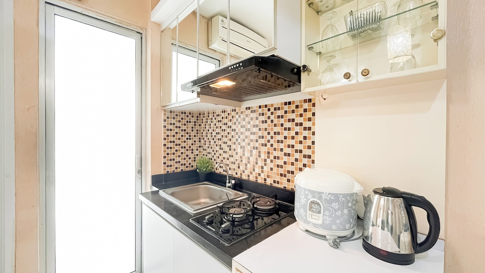 Good Deal And Homey 2Br Apartment Bassura City Near Mall