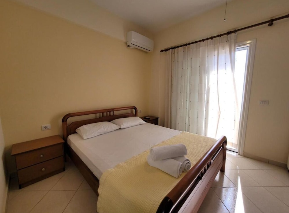 Mihasi Apartments