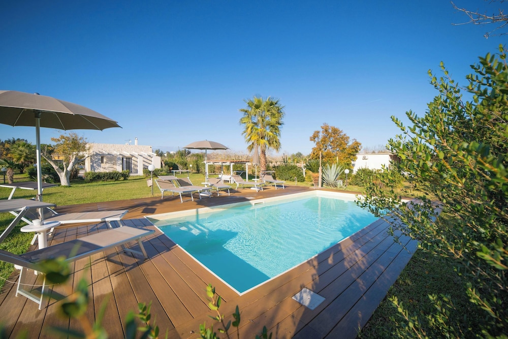 Villa Assunta With Pool Near The Sea en Melendugno