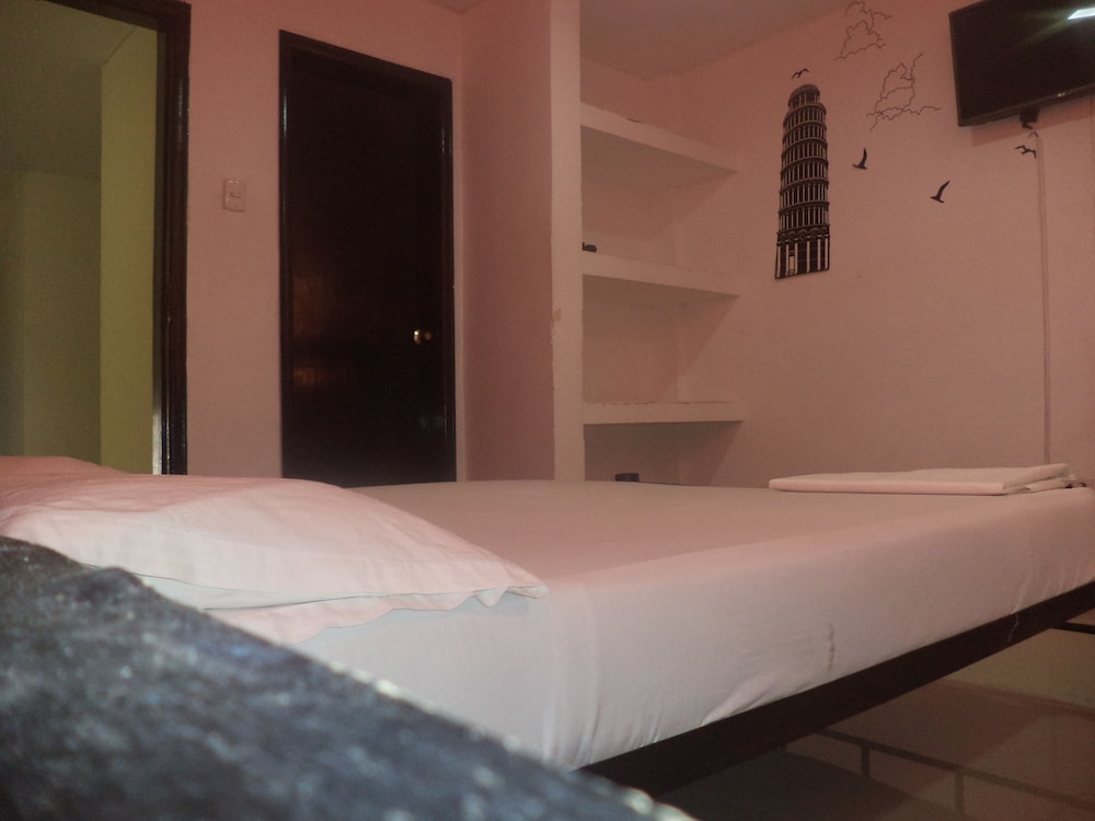 Hostal El Exito view 5