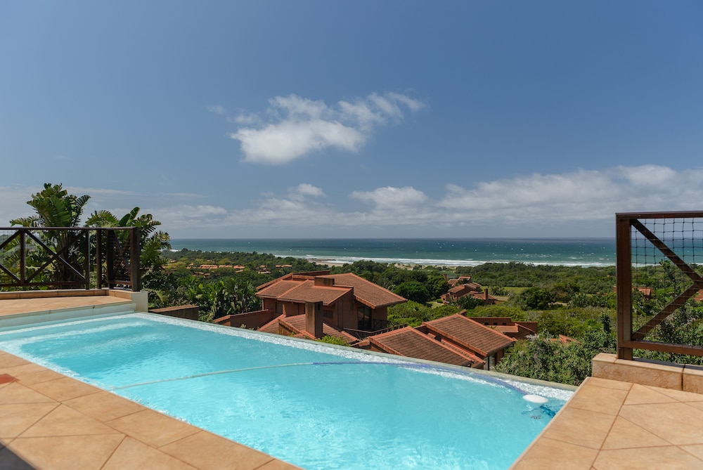 San Lameer Villa Rentals 14328