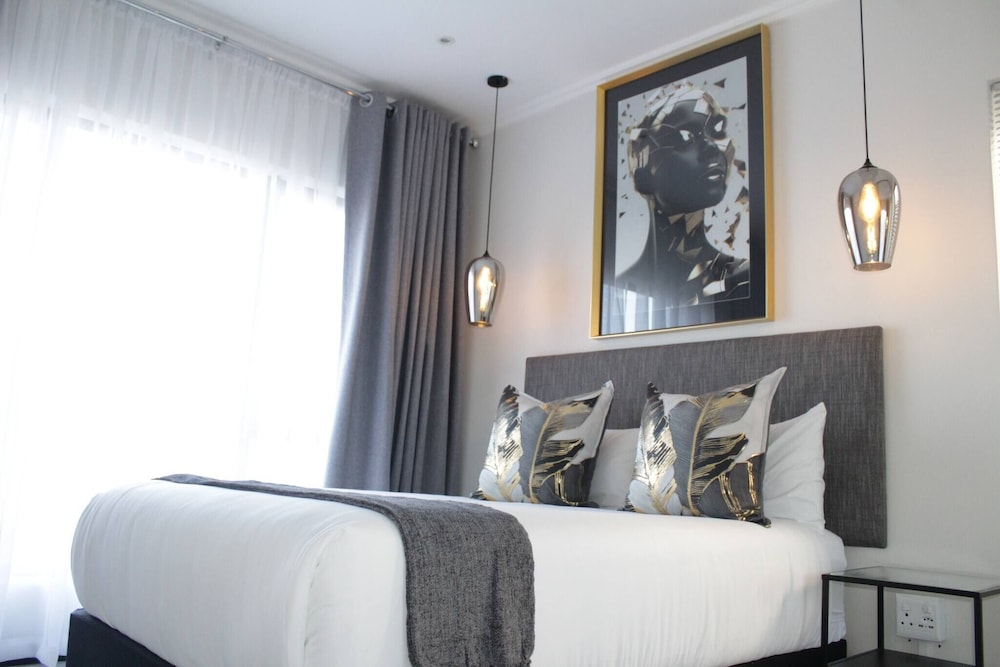 Stunning 2 bed Apartment Near Monte Casino