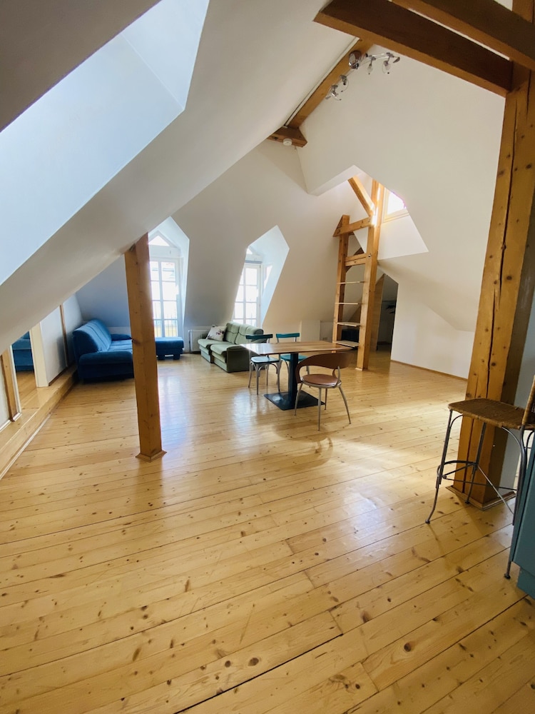 Hans-Sachs-Gasse 10