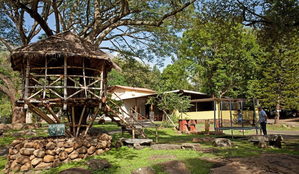Jungle Hut Resorts