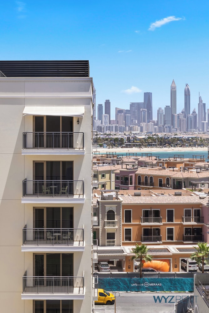 Bayfront 1BR in La Sirene 2 Seaport View