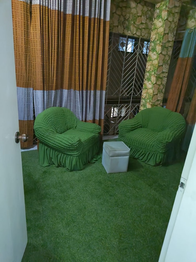 Rezala Restaurant Catering & Residence