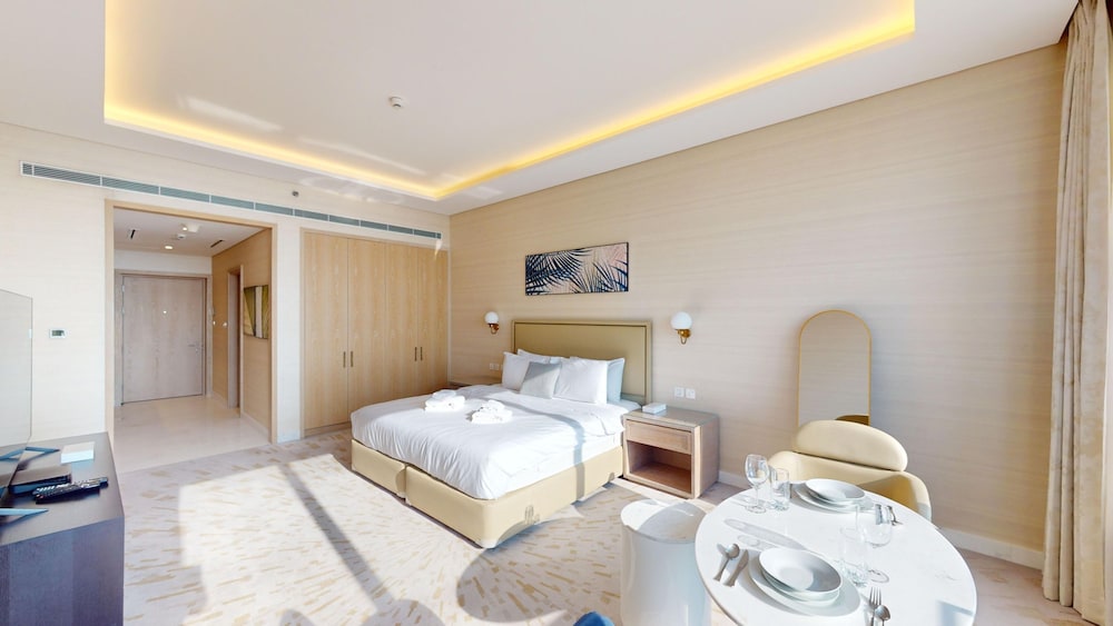 Palm Jumeirah - Palm Tower T1 3317