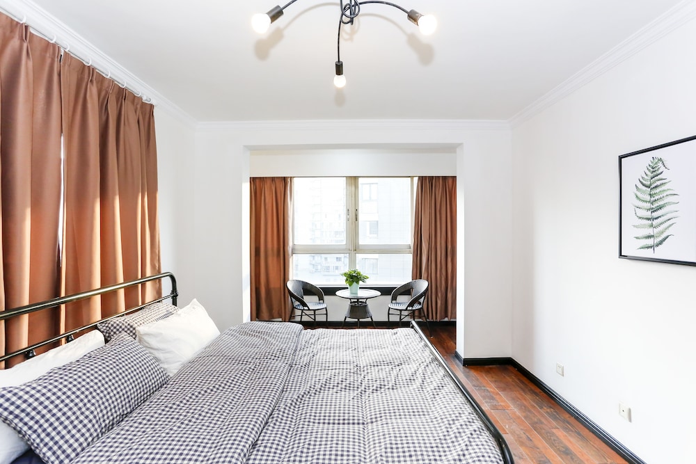 GoNative Downtown Apartment Tianzifang