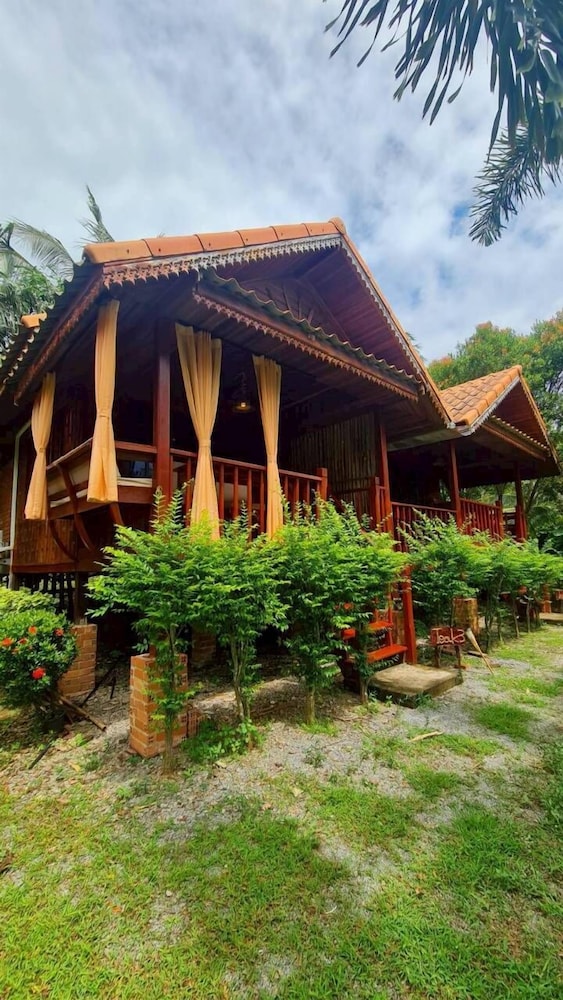 Teak House Lanta