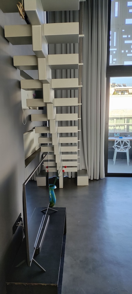 Athina Art Apartments