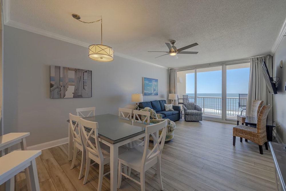 Majestic Beach Towers 1-503