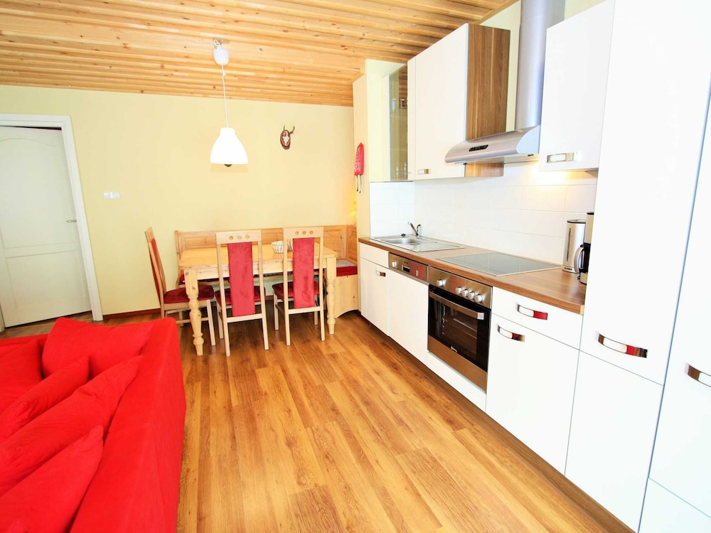 Cozy Apartment in Sankt Margarethen im Lungau near Ski Lift view 5