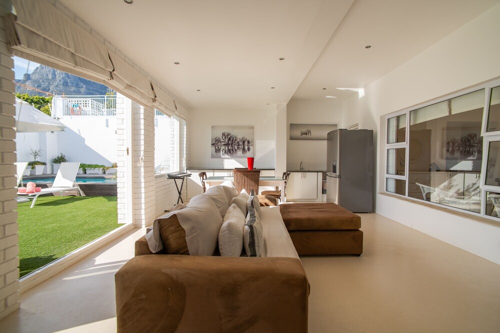 Funkey Villas