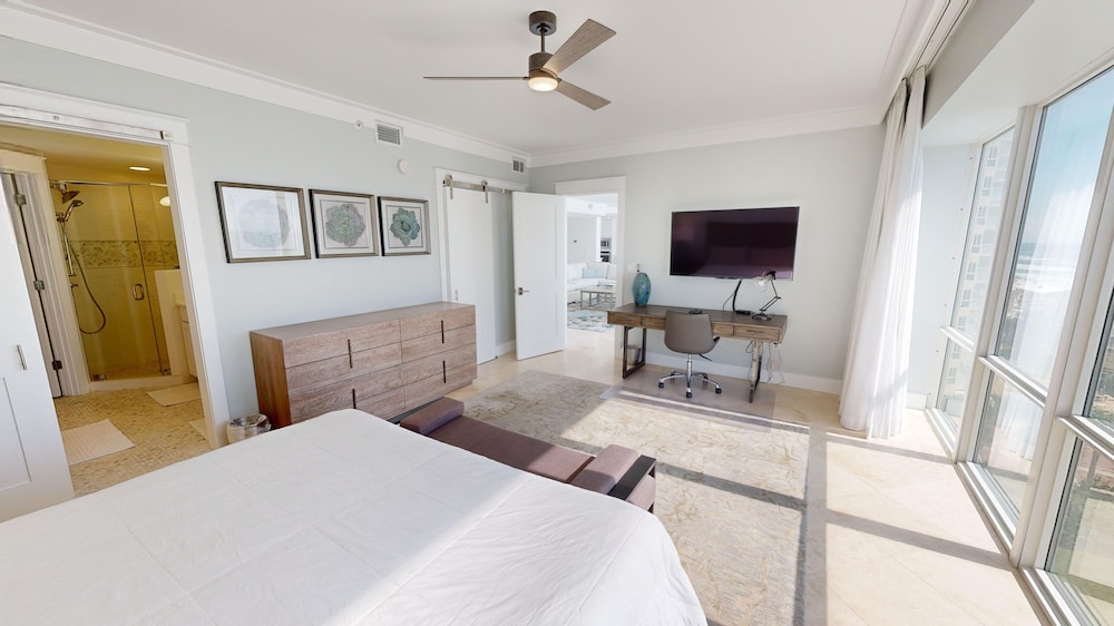 Oceania 602 3 Bedroom Condo