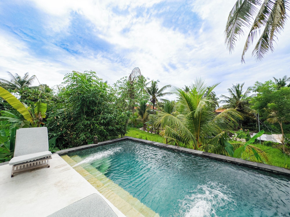 White Cubes Villas