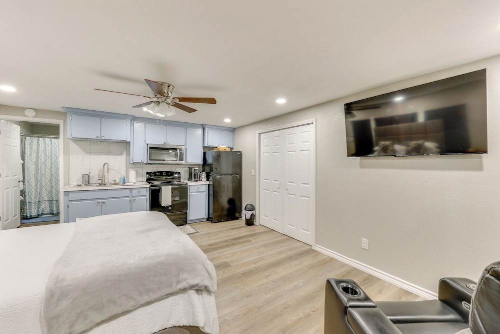 Fenced Yard: Pet-friendly Studio in New Boston!