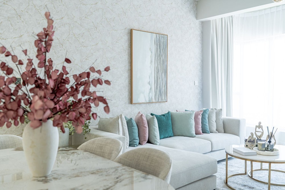 Iconic 2BR in Skycourt Dubailand