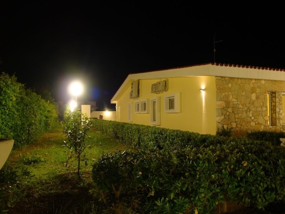 Photo 44