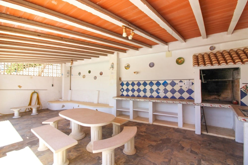 Villa Almendros 8 view 2
