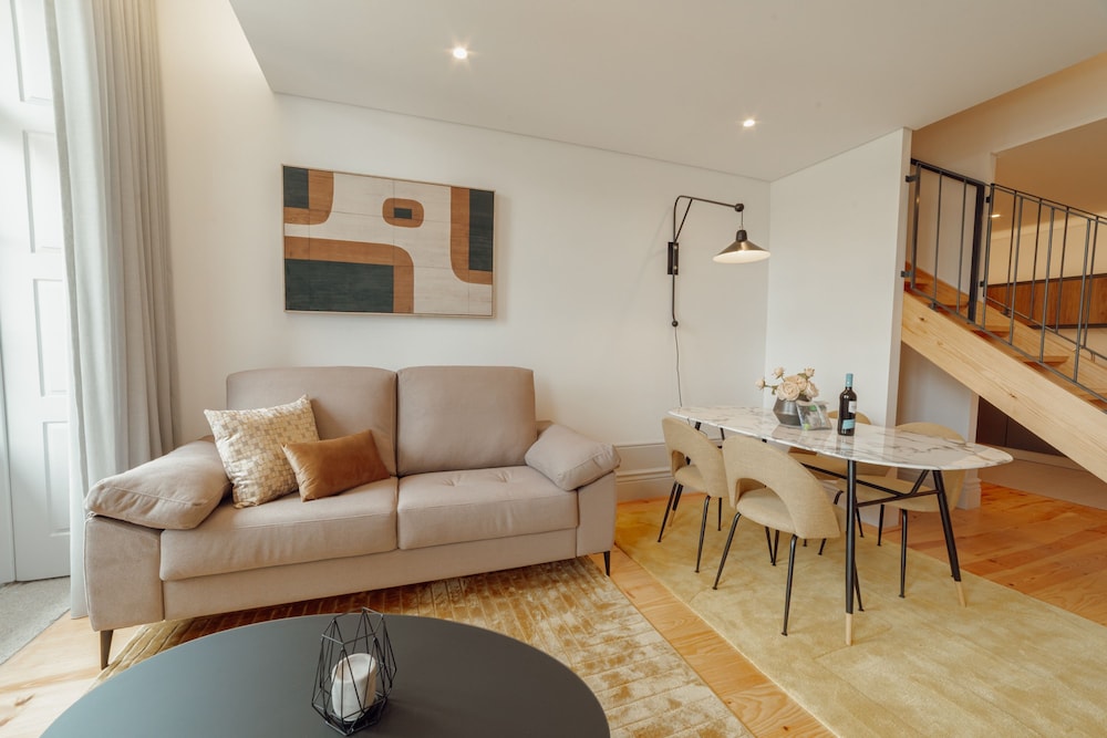 Heart OF Porto Apartment E Duplex by Vacationy