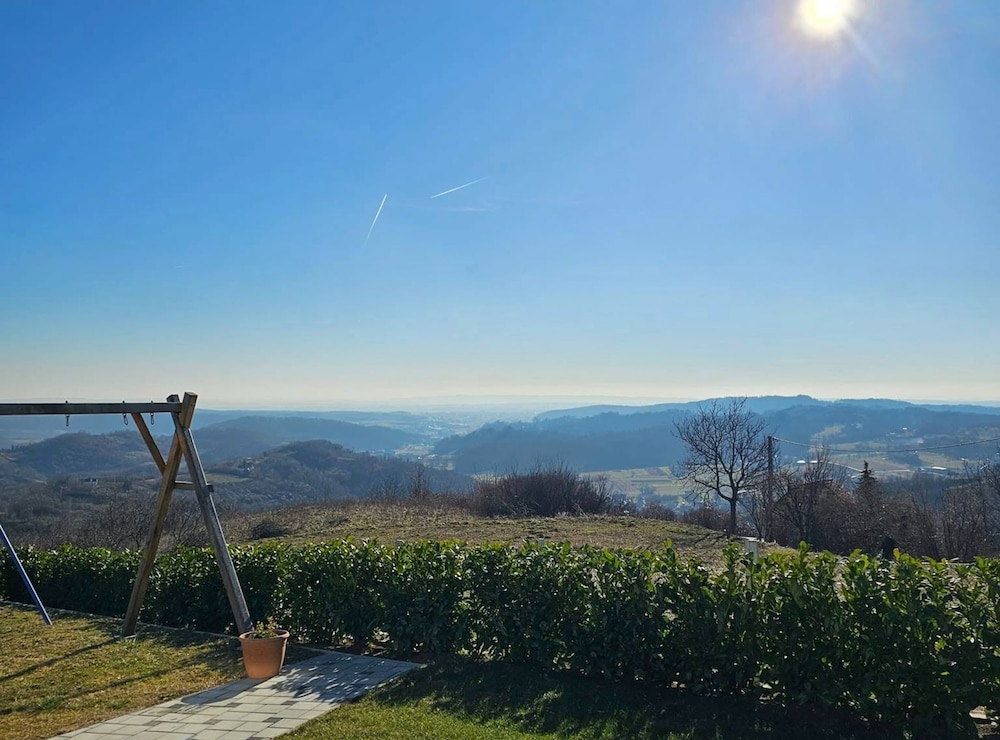 Villa Cerina With Outdoor Swimming Pool
