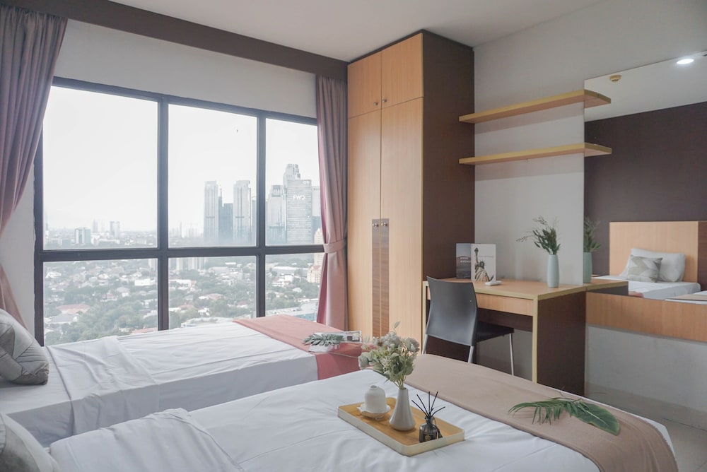 Homey And Nice 2Br At Tamansari Semanggi Apartment