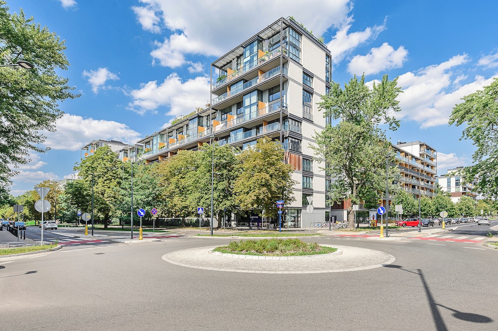 Lumina spacious apartments in Warsaw
