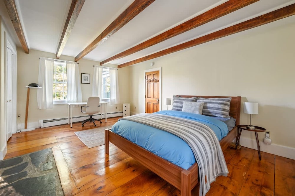 Perfect Upstate Home in Rhinebeck w low Fees
