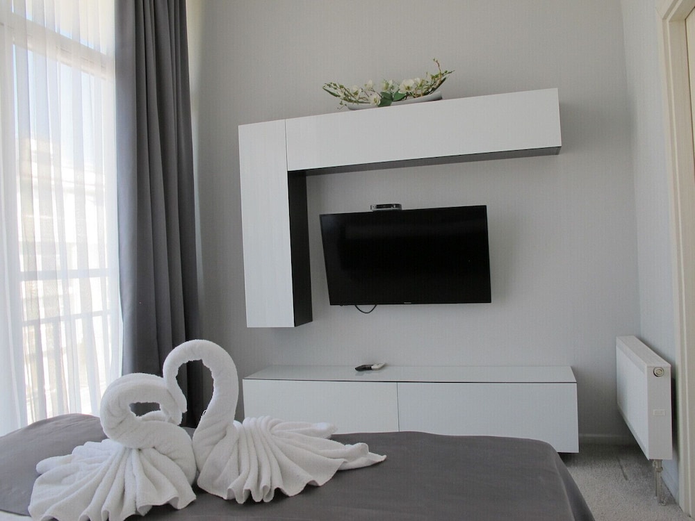 Apartment on Bulvar Nadezhd Apt. 306 view 5