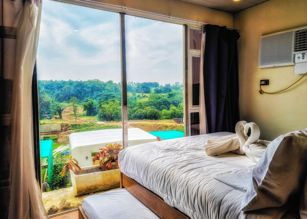 FarmKo Glamping