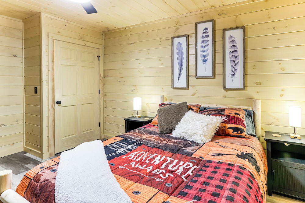 Blue Ridge Adventure Base: Grill, Play, Explore!