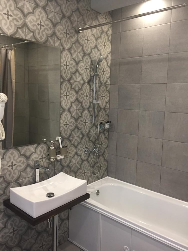 Oversize Piter Hotel