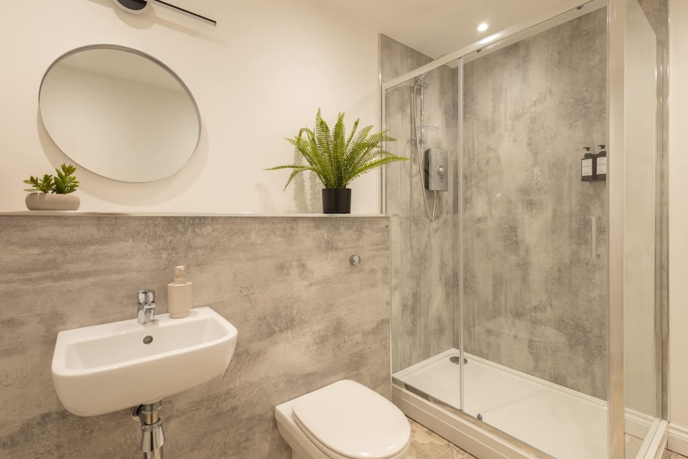 Host Stay Apartment 1 King s Court