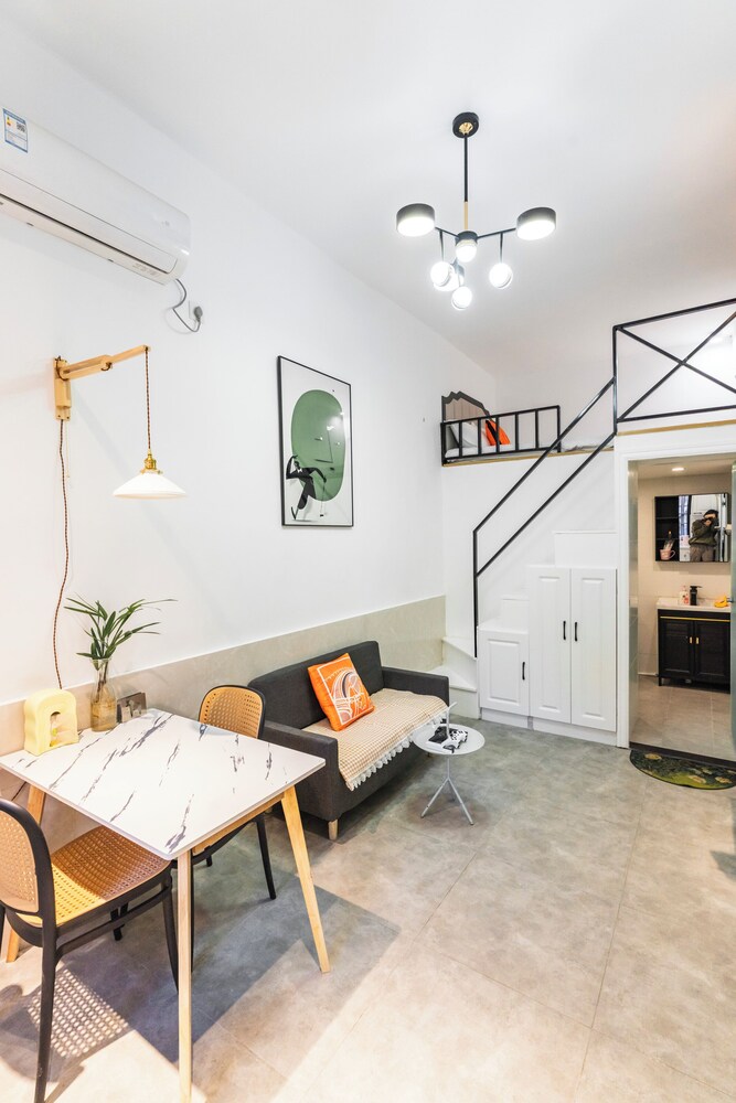 Shanghai Hills&XING 3067 Homestay