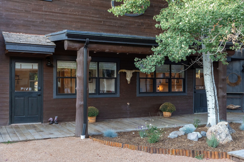 Hotel Palomino - Property Image 7